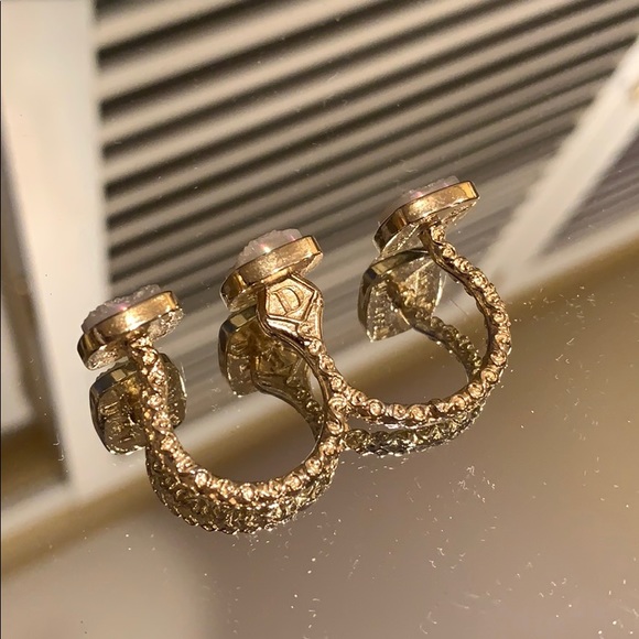 Dara Ettinger - 2 finger ring - 3 druzy stones - Picture 2 of 4